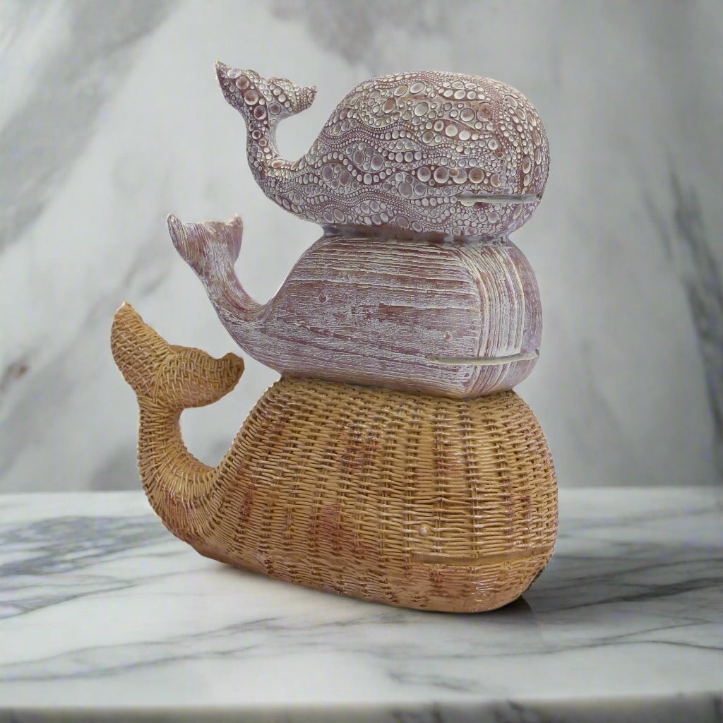 Resin Whales Natural/ White